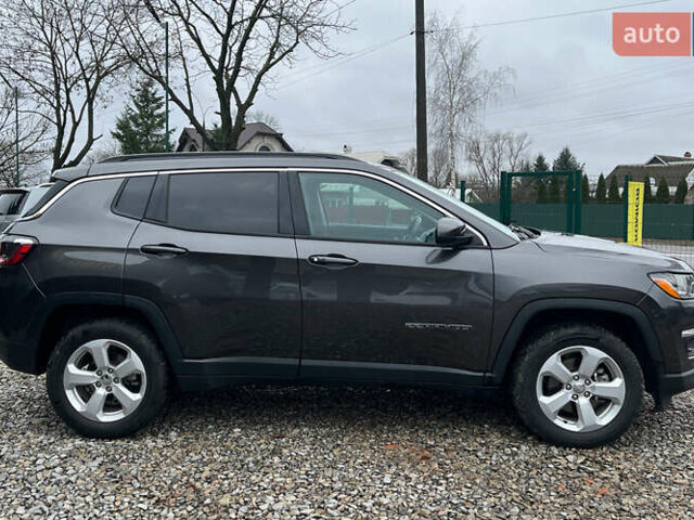 Серый Джип Компас, объемом двигателя 2.4 л и пробегом 111 тыс. км за 18999 $, фото 7 на Automoto.ua