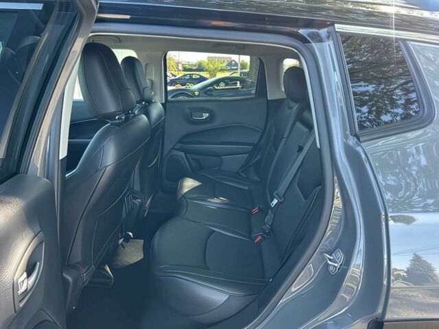 Джип Компас 2021 в Киеве на Automoto.ua Серый Джип Компас, объемом двигателя 2.4 л и пробегом 15 тыс. км за 10600 $, фото 10 на Automoto.ua