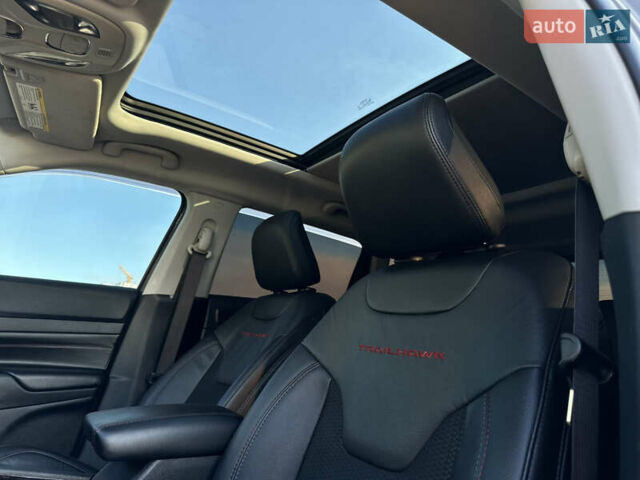 Сірий Джип Compass, об'ємом двигуна 2.36 л та пробігом 90 тис. км за 21250 $, фото 14 на Automoto.ua