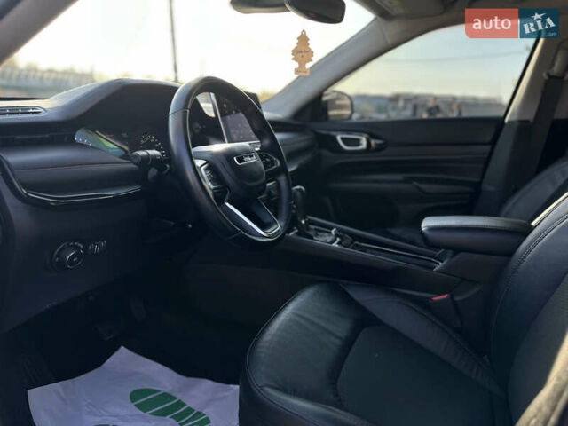 Сірий Джип Compass, об'ємом двигуна 2.36 л та пробігом 90 тис. км за 21250 $, фото 10 на Automoto.ua