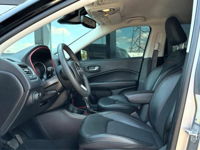 Серый Джип Компас, объемом двигателя 2.4 л и пробегом 71 тыс. км за 19000 $, фото 6 на Automoto.ua