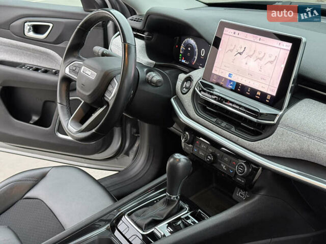 Сірий Джип Compass, об'ємом двигуна 2.36 л та пробігом 73 тис. км за 21900 $, фото 71 на Automoto.ua