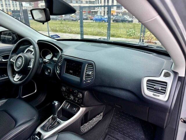 Серый Джип Компас, объемом двигателя 2.4 л и пробегом 128 тыс. км за 17800 $, фото 23 на Automoto.ua