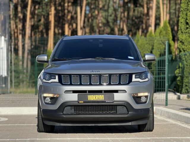 Сірий Джип Compass, об'ємом двигуна 2.4 л та пробігом 128 тис. км за 16900 $, фото 1 на Automoto.ua