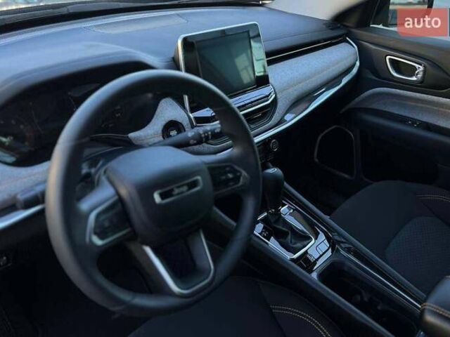 Сірий Джип Compass, об'ємом двигуна 2.36 л та пробігом 55 тис. км за 17900 $, фото 9 на Automoto.ua