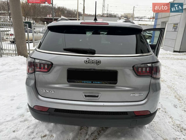 Сірий Джип Compass, об'ємом двигуна 2.36 л та пробігом 53 тис. км за 18000 $, фото 9 на Automoto.ua