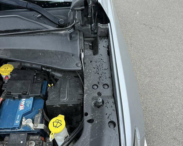 Сірий Джип Compass, об'ємом двигуна 2.36 л та пробігом 128 тис. км за 16100 $, фото 20 на Automoto.ua