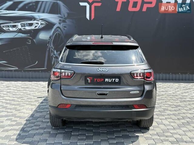 Серый Джип Компас, объемом двигателя 2.36 л и пробегом 166 тыс. км за 15700 $, фото 13 на Automoto.ua