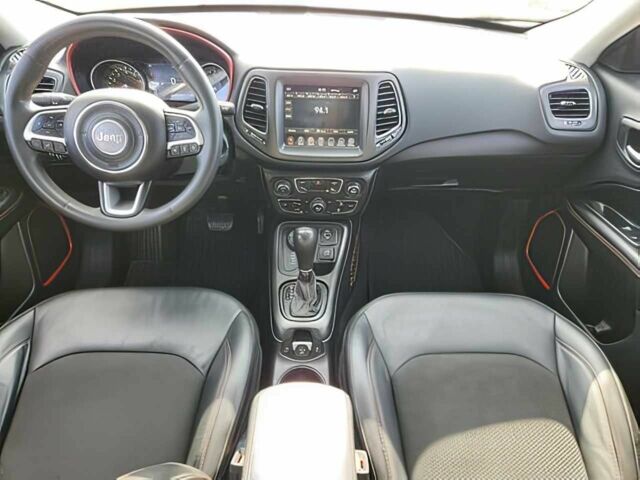 Сірий Джип Compass, об'ємом двигуна 2.4 л та пробігом 18 тис. км за 9500 $, фото 9 на Automoto.ua