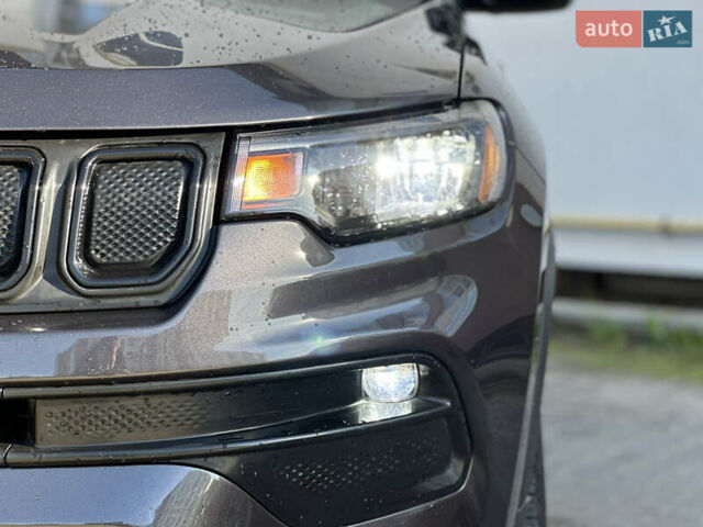 Сірий Джип Compass, об'ємом двигуна 2.36 л та пробігом 35 тис. км за 21000 $, фото 2 на Automoto.ua