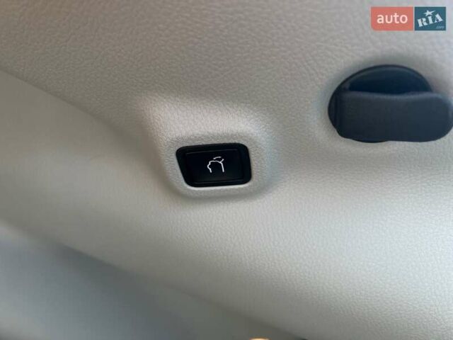 Сірий Джип Compass, об'ємом двигуна 2.36 л та пробігом 81 тис. км за 19800 $, фото 18 на Automoto.ua