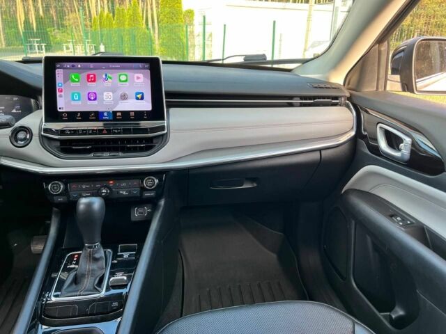 Сірий Джип Compass, об'ємом двигуна 2.4 л та пробігом 73 тис. км за 21800 $, фото 22 на Automoto.ua