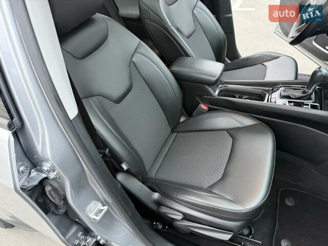 Сірий Джип Compass, об'ємом двигуна 2.36 л та пробігом 73 тис. км за 21900 $, фото 73 на Automoto.ua