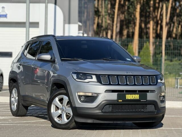 Сірий Джип Compass, об'ємом двигуна 2.4 л та пробігом 128 тис. км за 16900 $, фото 2 на Automoto.ua
