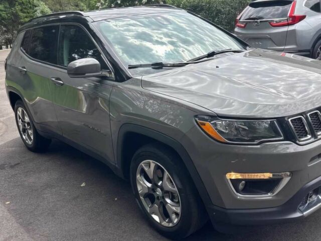 Серый Джип Компас, объемом двигателя 2.4 л и пробегом 13 тыс. км за 10300 $, фото 2 на Automoto.ua