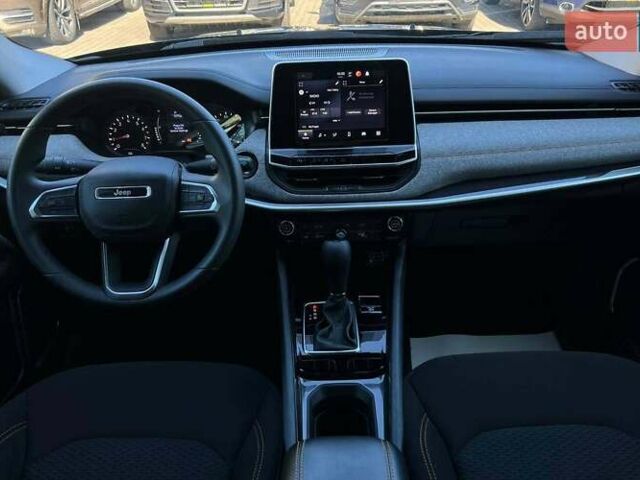 Сірий Джип Compass, об'ємом двигуна 2.36 л та пробігом 55 тис. км за 17900 $, фото 15 на Automoto.ua