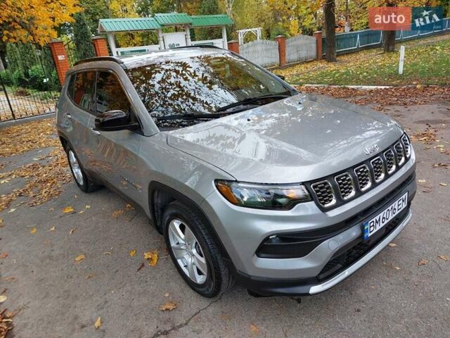 Джип Компас 2021 в Ромнах на Automoto.ua Серый Джип Компас, объемом двигателя 2.36 л и пробегом 74 тыс. км за 17600 $, фото 4 на Automoto.ua