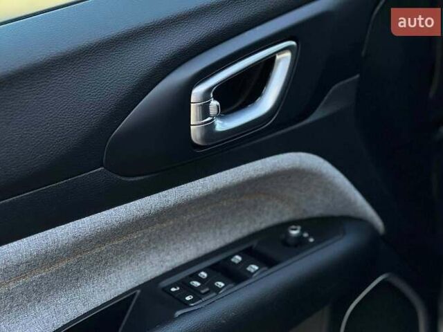 Сірий Джип Compass, об'ємом двигуна 2.36 л та пробігом 55 тис. км за 17900 $, фото 8 на Automoto.ua