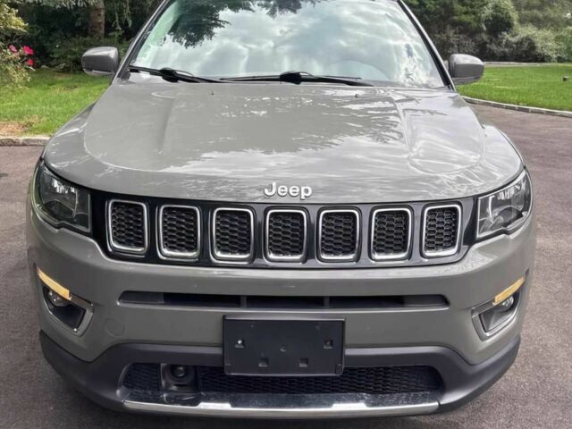 Серый Джип Компас, объемом двигателя 2.4 л и пробегом 13 тыс. км за 10300 $, фото 1 на Automoto.ua