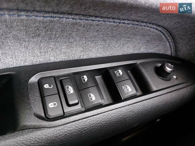 Серый Джип Компас, объемом двигателя 2.36 л и пробегом 74 тыс. км за 17300 $, фото 30 на Automoto.ua