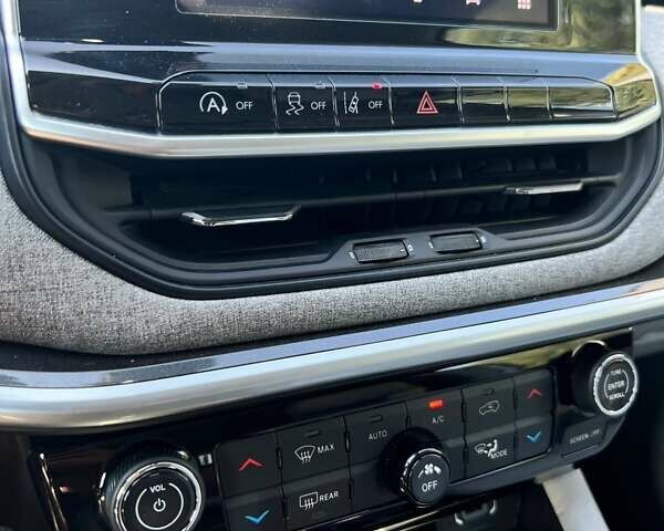 Сірий Джип Compass, об'ємом двигуна 2.36 л та пробігом 81 тис. км за 19800 $, фото 45 на Automoto.ua