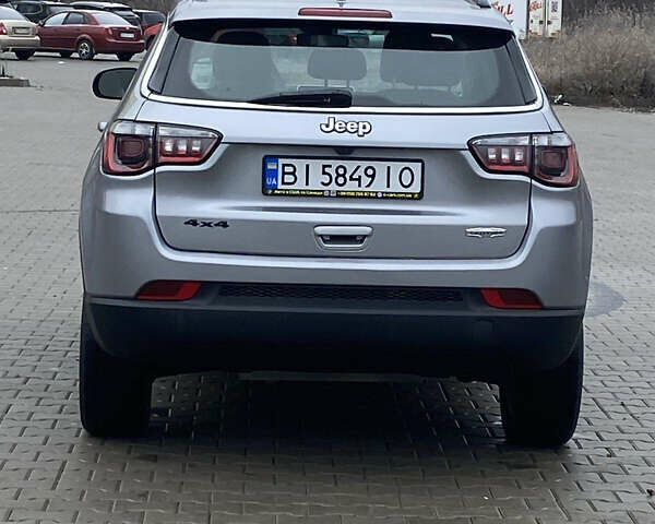 Серый Джип Компас, объемом двигателя 2.36 л и пробегом 25 тыс. км за 19200 $, фото 8 на Automoto.ua