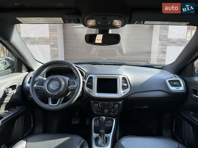 Сірий Джип Compass, об'ємом двигуна 2.4 л та пробігом 108 тис. км за 21274 $, фото 45 на Automoto.ua