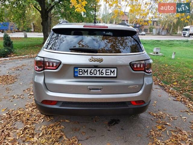 Джип Компас 2021 в Ромнах на Automoto.ua Серый Джип Компас, объемом двигателя 2.36 л и пробегом 74 тыс. км за 17600 $, фото 5 на Automoto.ua