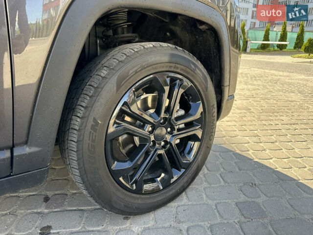 Сірий Джип Compass, об'ємом двигуна 2.36 л та пробігом 35 тис. км за 21000 $, фото 4 на Automoto.ua