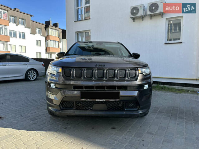 Сірий Джип Compass, об'ємом двигуна 2.36 л та пробігом 35 тис. км за 21000 $, фото 1 на Automoto.ua