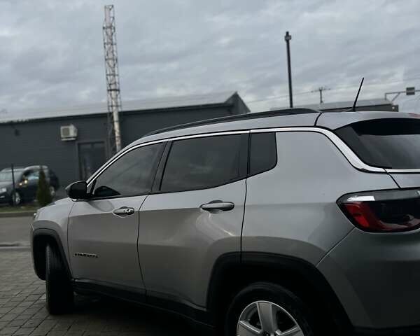 Серый Джип Компас, объемом двигателя 2.36 л и пробегом 48 тыс. км за 18500 $, фото 10 на Automoto.ua