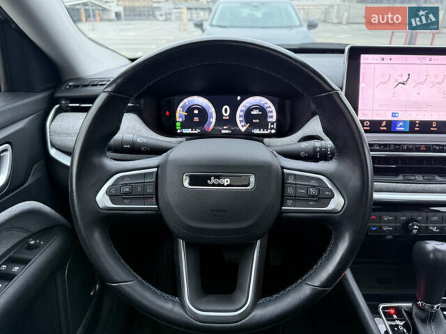 Сірий Джип Compass, об'ємом двигуна 2.36 л та пробігом 73 тис. км за 21900 $, фото 81 на Automoto.ua