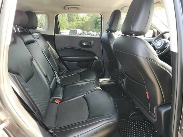 Сірий Джип Compass, об'ємом двигуна 2.4 л та пробігом 18 тис. км за 9500 $, фото 15 на Automoto.ua