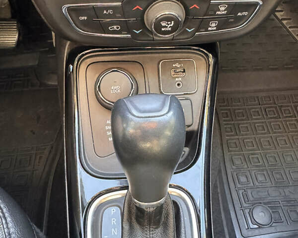 Сірий Джип Compass, об'ємом двигуна 2.36 л та пробігом 82 тис. км за 17100 $, фото 10 на Automoto.ua