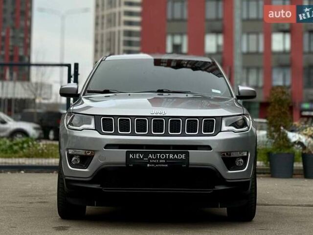 Сірий Джип Compass, об'ємом двигуна 2.4 л та пробігом 128 тис. км за 17800 $, фото 6 на Automoto.ua