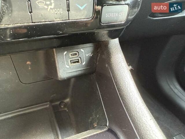 Сірий Джип Compass, об'ємом двигуна 2.36 л та пробігом 166 тис. км за 15700 $, фото 34 на Automoto.ua