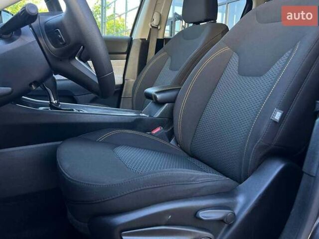 Сірий Джип Compass, об'ємом двигуна 2.36 л та пробігом 55 тис. км за 17900 $, фото 11 на Automoto.ua