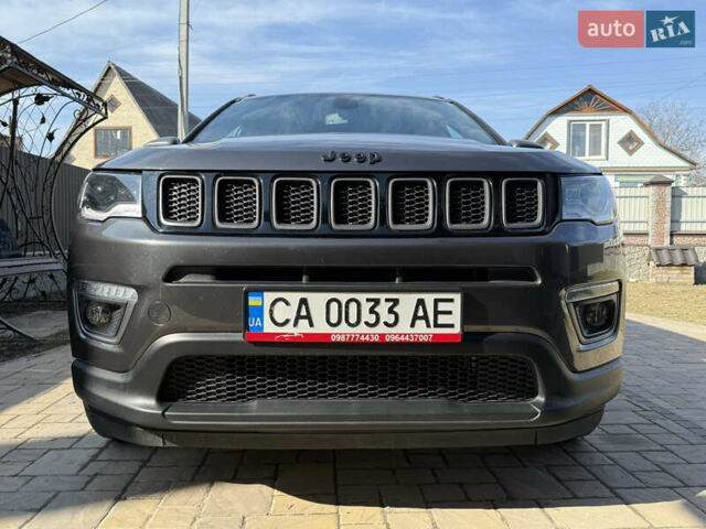 Сірий Джип Compass, об'ємом двигуна 2.4 л та пробігом 108 тис. км за 21274 $, фото 2 на Automoto.ua