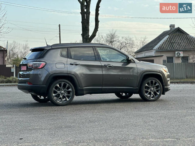 Сірий Джип Compass, об'ємом двигуна 2.4 л та пробігом 152 тис. км за 14700 $, фото 3 на Automoto.ua