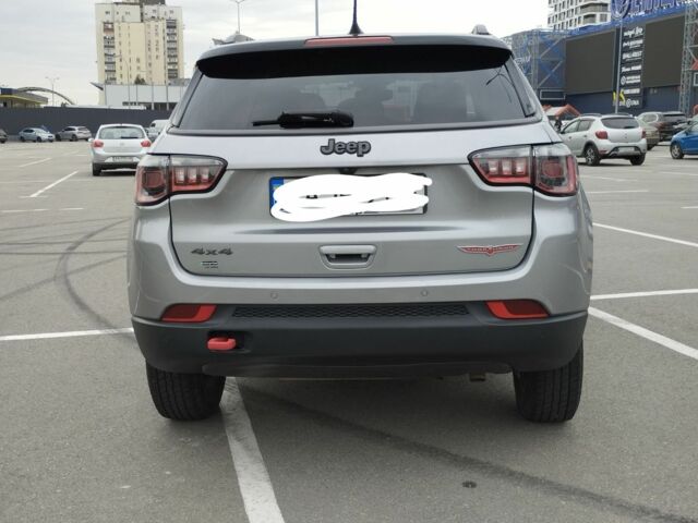 Сірий Джип Compass, об'ємом двигуна 2 л та пробігом 107 тис. км за 19300 $, фото 2 на Automoto.ua