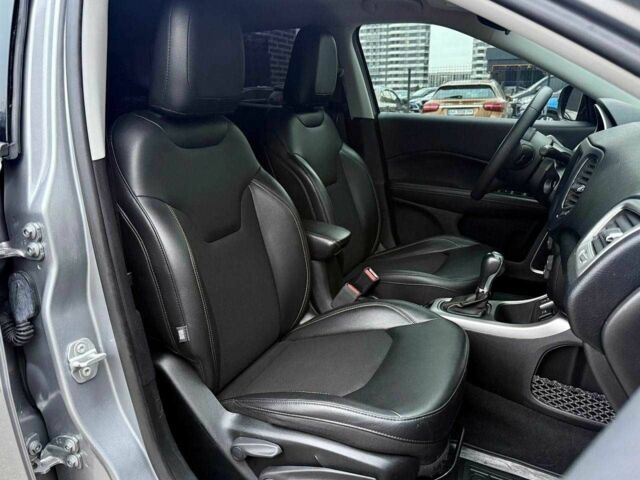 Серый Джип Компас, объемом двигателя 2.4 л и пробегом 128 тыс. км за 17800 $, фото 22 на Automoto.ua