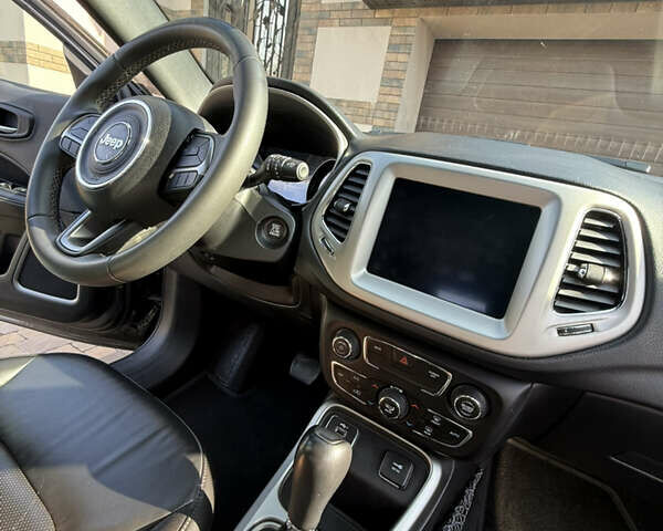 Сірий Джип Compass, об'ємом двигуна 2.4 л та пробігом 108 тис. км за 21274 $, фото 31 на Automoto.ua