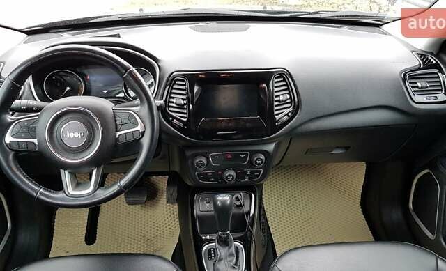 Серый Джип Компас, объемом двигателя 2.36 л и пробегом 91 тыс. км за 17600 $, фото 5 на Automoto.ua