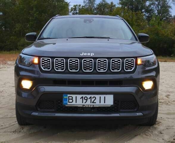 Сірий Джип Compass, об'ємом двигуна 2.36 л та пробігом 41 тис. км за 18800 $, фото 1 на Automoto.ua