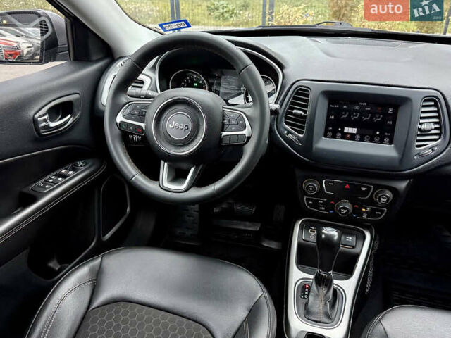 Сірий Джип Compass, об'ємом двигуна 2.4 л та пробігом 128 тис. км за 17800 $, фото 33 на Automoto.ua