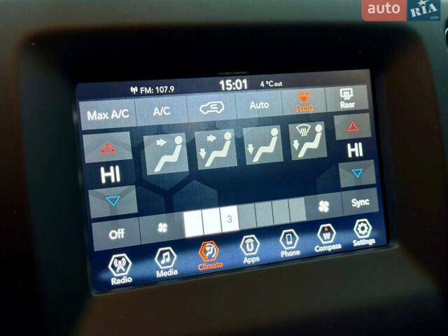 Сірий Джип Compass, об'ємом двигуна 2.4 л та пробігом 128 тис. км за 17800 $, фото 27 на Automoto.ua