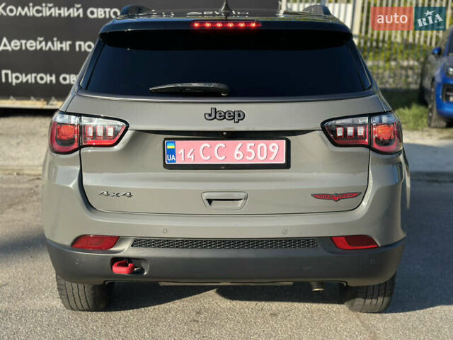 Сірий Джип Compass, об'ємом двигуна 2.36 л та пробігом 90 тис. км за 21250 $, фото 5 на Automoto.ua