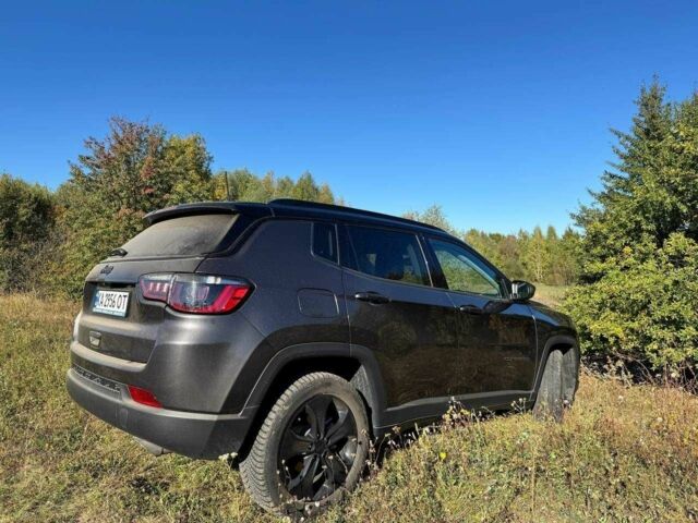 Сірий Джип Compass, об'ємом двигуна 2.4 л та пробігом 107 тис. км за 16000 $, фото 18 на Automoto.ua