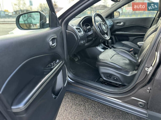 Сірий Джип Compass, об'ємом двигуна 2.4 л та пробігом 152 тис. км за 14700 $, фото 38 на Automoto.ua