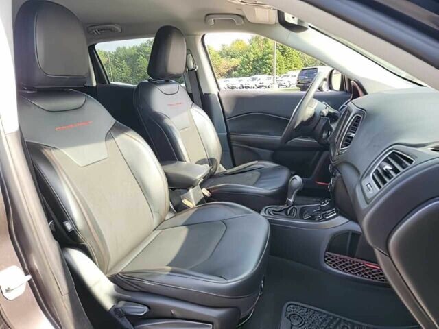 Сірий Джип Compass, об'ємом двигуна 2.4 л та пробігом 18 тис. км за 9500 $, фото 13 на Automoto.ua